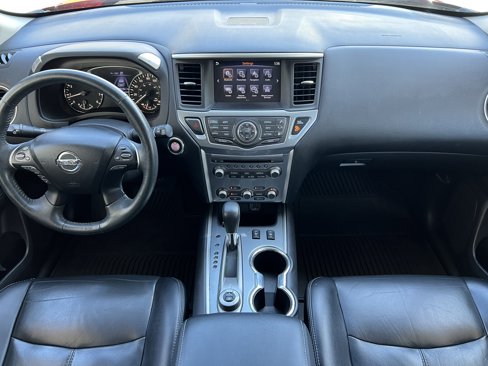 Used 2018 Nissan Pathfinder SL image 38