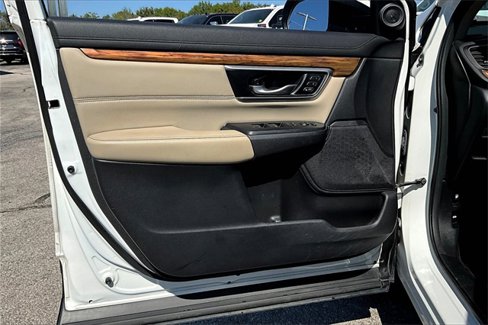 Used 2018 Honda CR-V Touring image 20
