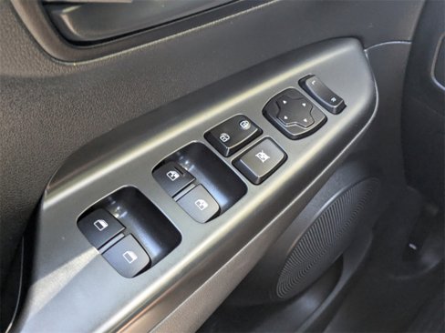 Used 2023 Hyundai Kona SEL image 26
