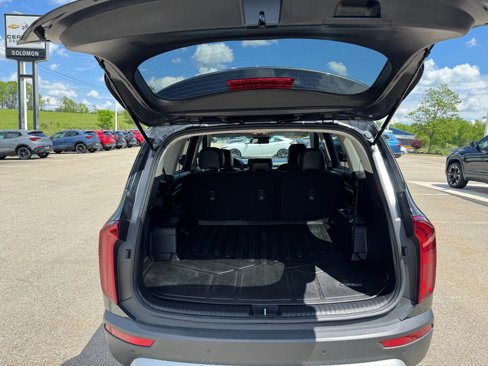 Used 2022 Kia Telluride LX image 12