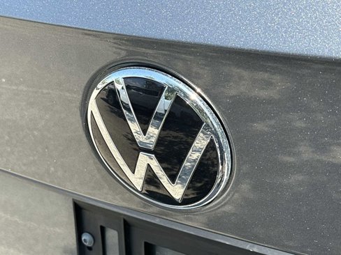 Used 2024 Volkswagen Taos S image 10