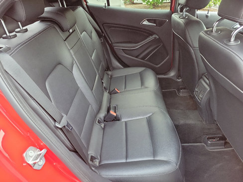 Used 2020 Mercedes-Benz GLA 250 image 16
