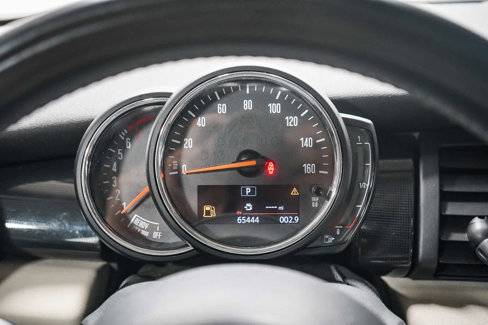 Used 2019 MINI Cooper S w/ Premium Package image 27