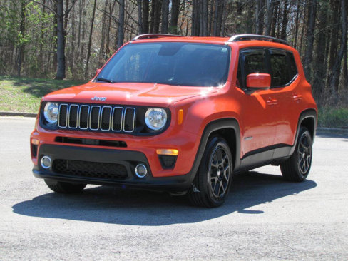 Used 2020 Jeep Renegade Latitude w/ Popular Equipment Group image 10
