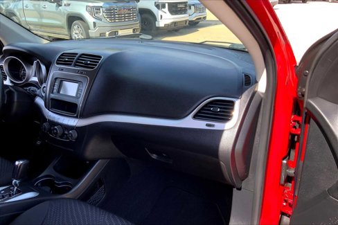 Used 2019 Dodge Journey SE w/ Connectivity Group image 16