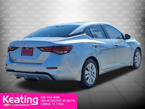 Used 2022 Nissan Sentra S image 6