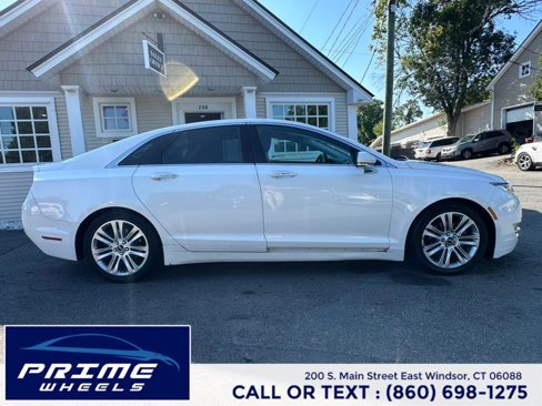 Used 2014 Lincoln MKZ w/ Equipment Group 102A Reserve image 8