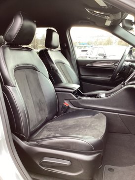 Used 2021 Jeep Grand Cherokee L Laredo image 29