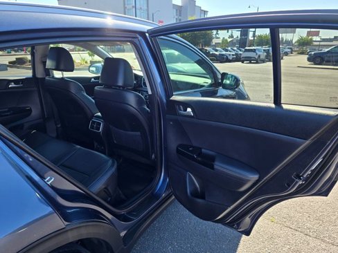 Certified 2020 Kia Sportage EX image 13