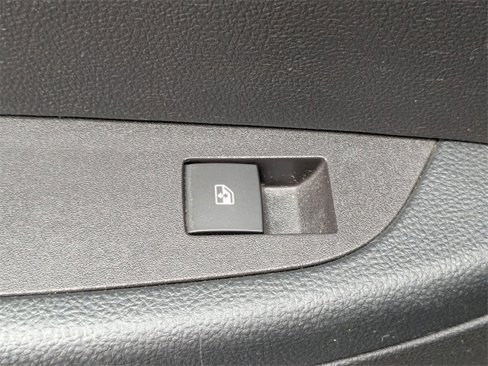 Used 2017 GMC Terrain SLT w/ Open Road Package image 30