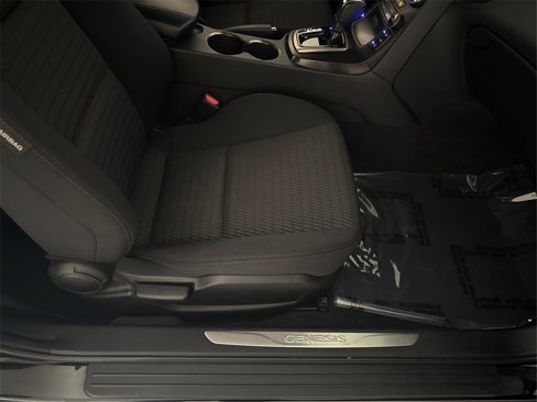Used 2013 Hyundai Genesis 2.0T image 36
