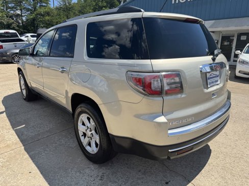 Used 2014 GMC Acadia SLE image 5