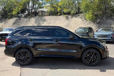 Used 2021 Kia Sorento SX image 8
