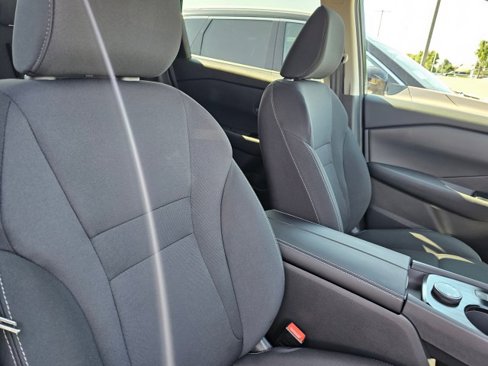 New 2025 Nissan Rogue S image 11