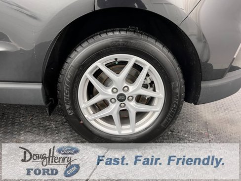 Used 2024 Ford Edge SEL image 21