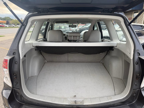 Used 2011 Subaru Forester 2.5X w/ Alloy Wheel Value Pkg image 17