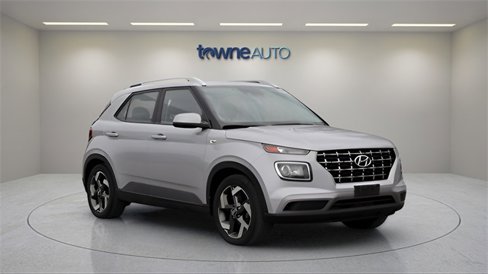 Used 2022 Hyundai Venue SEL image 16
