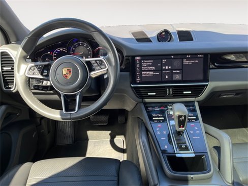 Used 2019 Porsche Cayenne image 10
