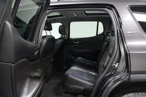 Used 2017 GMC Acadia SLT image 13
