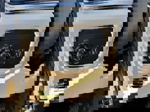 Used 2021 Jeep Grand Cherokee L Limited image 20