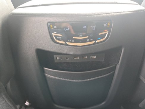 Used 2019 Cadillac Escalade Premium Luxury image 27