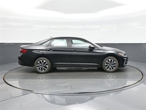 New 2025 Volkswagen Jetta S image 8