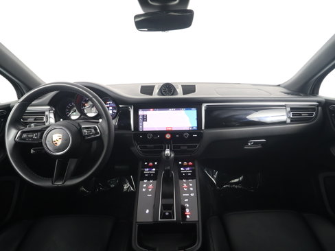 New 2024 Porsche Macan Turbo image 13