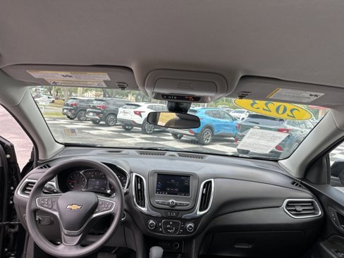 Certified 2023 Chevrolet Equinox LT image 6