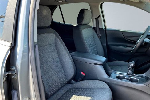 Used 2023 Chevrolet Equinox LT image 19