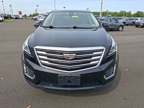 Used 2018 Cadillac XT5 Luxury w/ Driver Awareness Package image 2