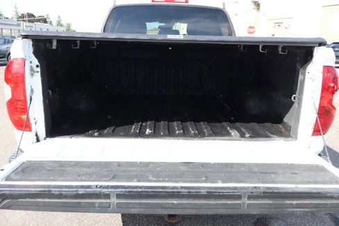 Used 2018 Toyota Tundra SR5 w/ SR5 Upgrade Package image 11