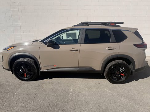 New 2026 Nissan Rogue SV image 6