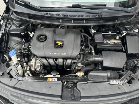 Used 2018 Kia Forte LX image 31