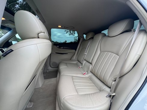 Used 2017 INFINITI QX50 AWD w/ Deluxe Touring Package image 14