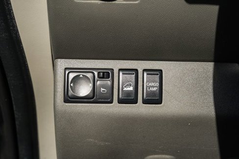 Used 2019 Nissan Frontier SV image 34