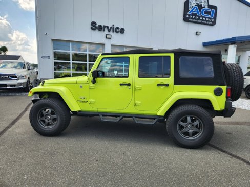 Used 2016 Jeep Wrangler Unlimited Sahara image 9