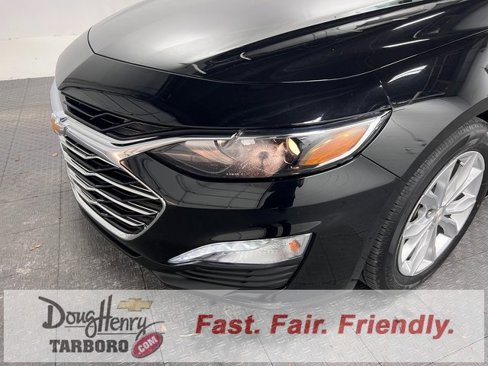 Used 2023 Chevrolet Malibu LT image 11