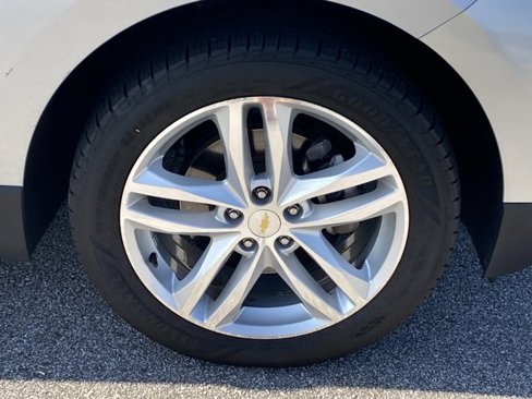 Used 2019 Chevrolet Equinox Premier image 25