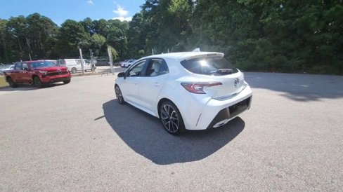 Used 2021 Toyota Corolla XSE image 3