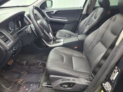 Used 2015 Volvo XC60 T6 image 23