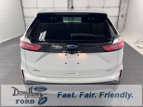 Used 2024 Ford Edge SEL image 6