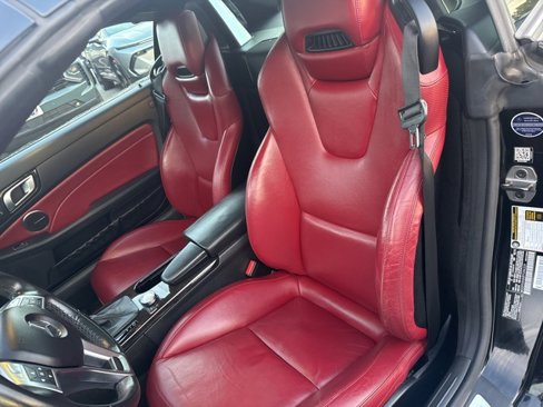 Used 2015 Mercedes-Benz SLK 250 image 21