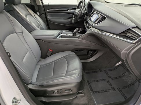Used 2019 Buick Enclave Premium image 38