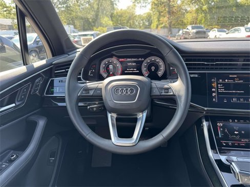 Used 2021 Audi Q7 3.0T Prestige image 21