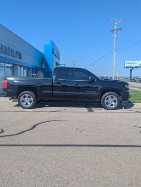 Used 2017 Chevrolet Silverado 1500 LTZ w/ Sport Package image 3