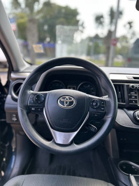 Used 2017 Toyota RAV4 LE image 11