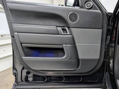 Used 2020 Land Rover Range Rover Sport HSE Dynamic image 14