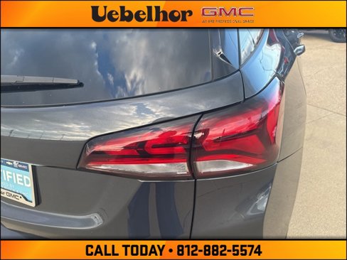 Certified 2023 Chevrolet Equinox LT w/ Driver Convenience Package image 8