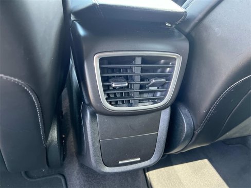 Used 2016 Lincoln MKX Select image 10