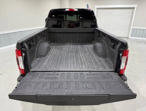 Used 2019 Ford F250 Lariat w/ Chrome Package image 6